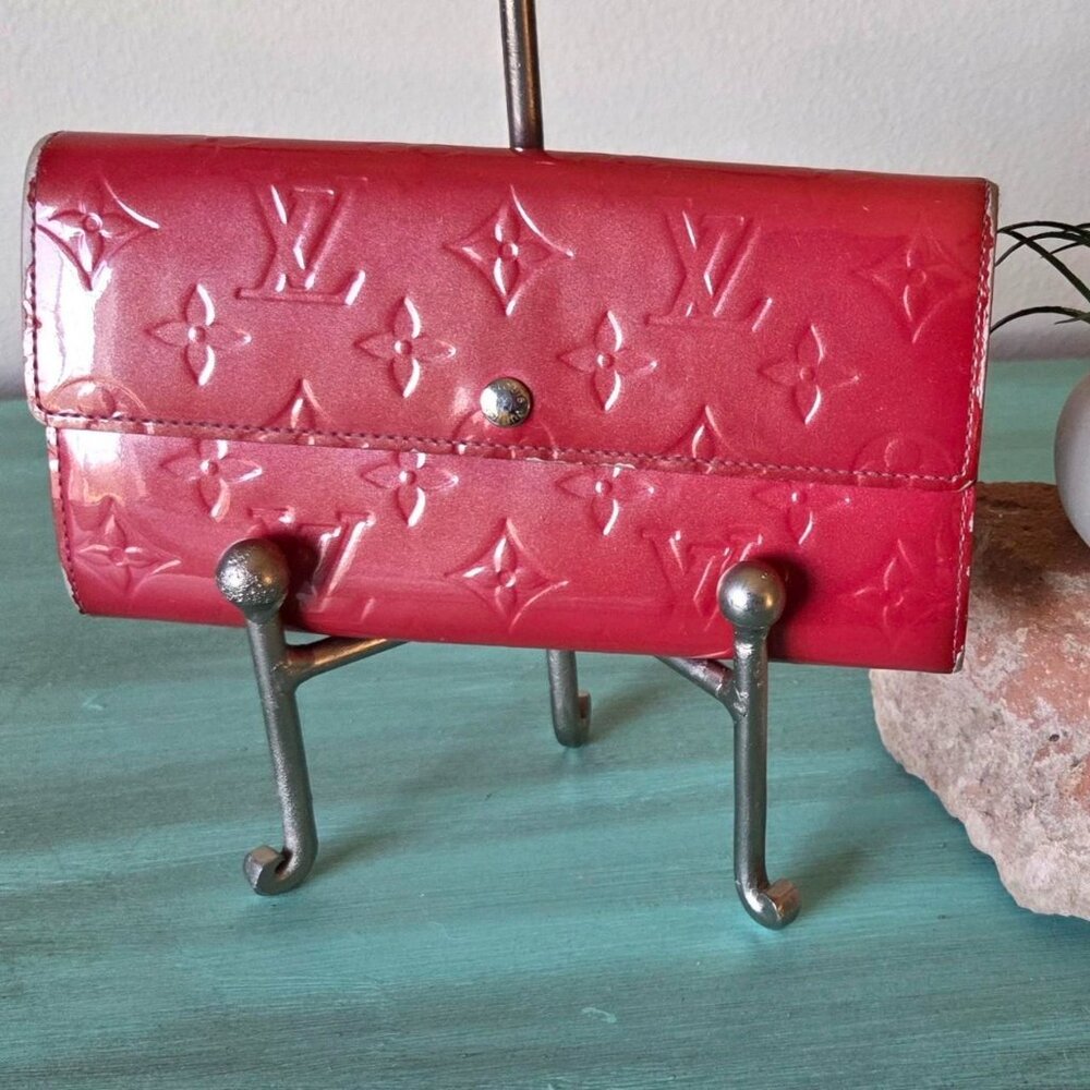 Louis Vuitton Vernis Sarah wallet